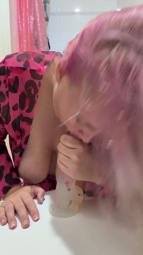 Sucking cock lover gets what she wants