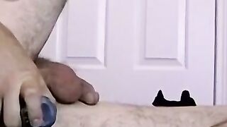 MINDBLOWING Mondo MongoDB Orgasm Beardy Stud Rides Harsh Black Shaft