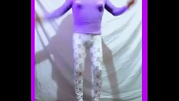 Mariana travesti bailando sexy