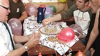 Eighteenth Birthday Sex Party Gangbang - 18 birthday gangbang - Porn & sex videos