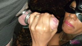 the kinky cock-eating queen  dark dea  fucked in the wood by a big white cock !!!