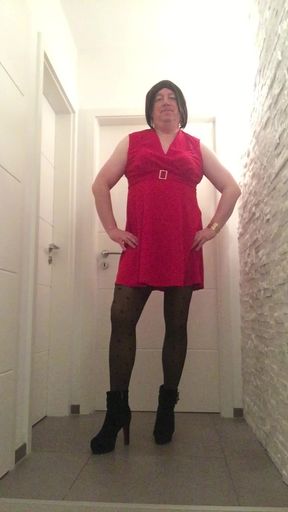 Nicki-Crossdress sexy red Dress and Tights with Hearts and High Heels
