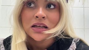 Public Toilet Farts at Cosplay Con – Gassy BBW in Costume