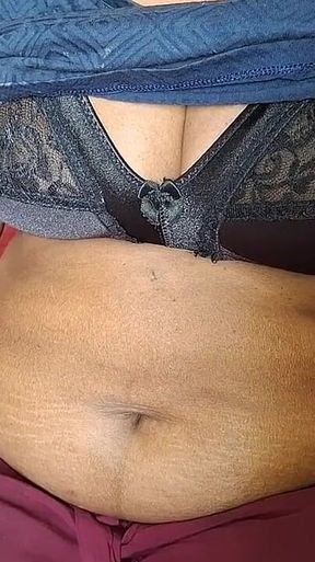 Asian MILF Cant Resist Need Someone Viral Video
