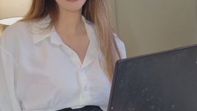 Office worker seduces co-worker with her feet and huge ass to steal promotion