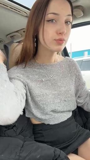 Skinny vixen masturbates in the car - Solo Amateur