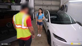Asian beauty Kiki King pleases mechanic Gi Joey to get her car fixed for free