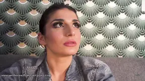 Teen girlfriend Lola Danger dominates with her sexy feet