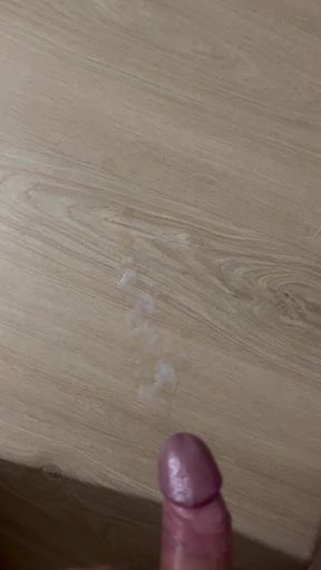 Looking for some face to spray on