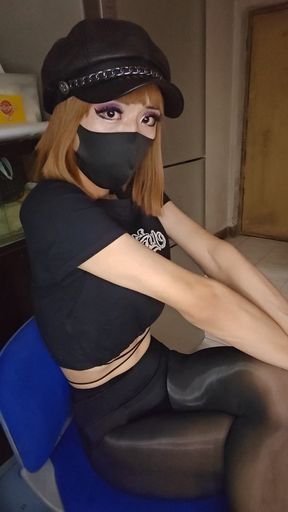 crossdress VID_20241209_204639