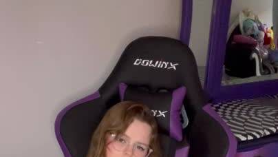 Sex Scenes @Sextoys & #Brunette #Solo with @Molly-Pop Like & Share!