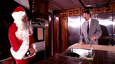 Alexis Silver Takes Anal From Alec Knight
