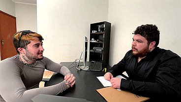 Passei no teste anal da entrevista de emprego