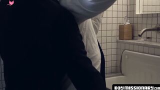 BoyMissionary.com - Bathroom hookup of two horny Mormon twinks