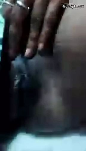 Rubbing my Pussy