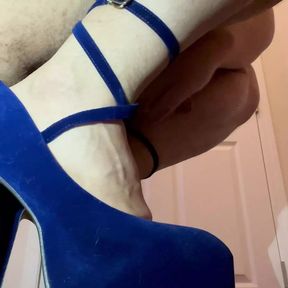 I want to get fucked in these heels