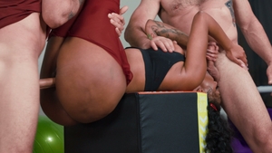 Brazzers: Studly Yoga Intruder