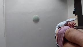 Sexy dancing naked at home. Latina hairy pussy, big ass.