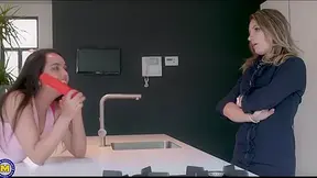 Her Stepdaughter Is Getting Lessons In Pussylicking - MatureNl