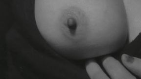 B&W Amateur Flash: Dorothy Uncovers Her Breasts (Italian POV)