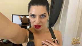 kira queen taunts you while pounding her wet pussy with toy!