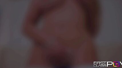 Busty Slut Gigi Lysette Takes a Pounding in Her Bald Cunt from a Massive Cock