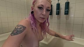 Bow Monroe 39 (720p MP4)