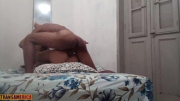 Bonequinha gravou programa escondido sem novinho saber
