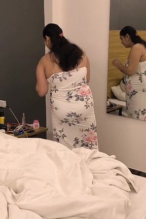 Desi Girl Puja Baby Take Morning Shower