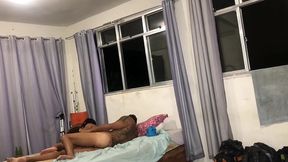 comi a mulher do corno e ele ficou assistindo