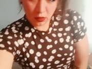 chica trans jugando con su pene
