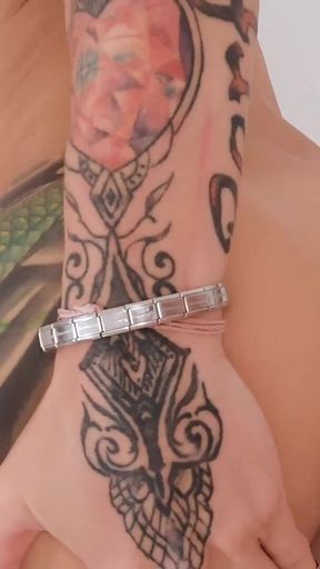 Bald Pussy MILF Fucking Big Cock Stud