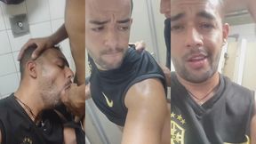 dei meu cu para um macho que tinha uma rola grande e grossa e foi uma delicia sentir esse homem