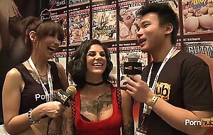 PornhubTV Bonnie Rotten Interview at 2014 AVN Awards