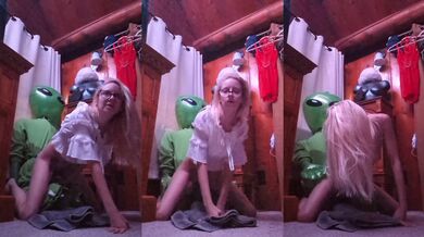 First Time Riding My New Alien Blow Up Doll pt 1