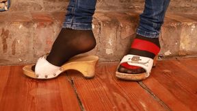 Clogs & Opaque Tights – Footplay Contrast