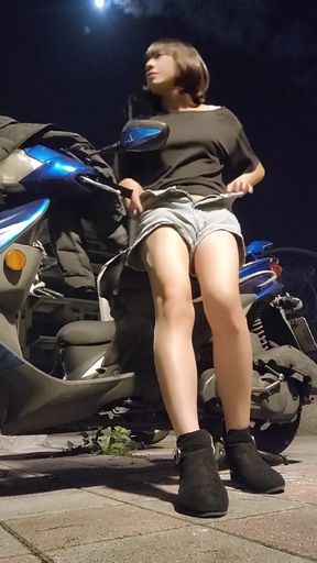 Do You Like Hot Pants with Boots?