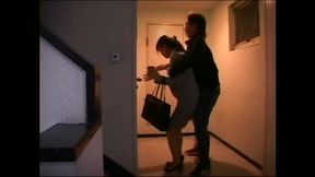 EE2306-Women who get squirting orgasms after being directly coated with aphrodisiacs by perverts