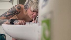 Giantess Tiny Secretly Watches Me Shower and Pee Eat Breakfast