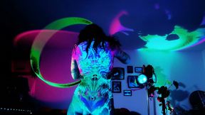 Neon Raver Lays a Clutch of Eggs in Uv Then Pushes Them All Out and Pisses: Ovipositor and Egg Play Seduction