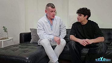 Doctor'_s Magic Cure: Blowjob Healing