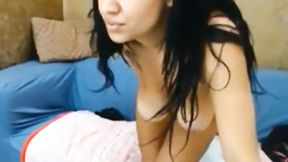 ”Big Breasted Arab Babe Looks Like Angelina Jolie”