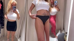 vous partageant l intimite d une femme dans les cabines d essayage