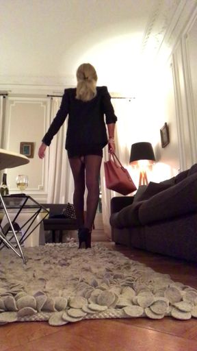 CROSSDRESSER REDAY TO GO OUT COCK OUT !