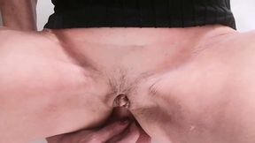 je m encule sur mon gode ventouse au mur comme si c etait ta queue. ma chatte ...