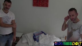 Hung Aussie Mason Throws His Big Dick To Lewis Hungry Hole