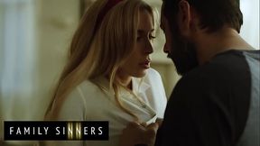 (Aiden Ashley) Has Multiple Orgasms While Riding Her Stepbrother'_s (Tommy Cock - Family Sinners