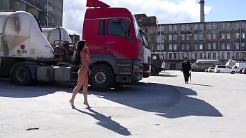 Nude in public - how it is actually filmed.