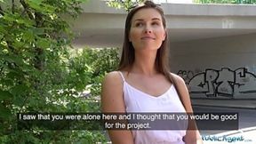 Public official cheats on girlfriend Jenifer Jane with dirty facial