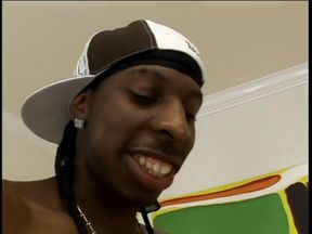 Big ass blonde twerking before getting pussy slammed by bbc